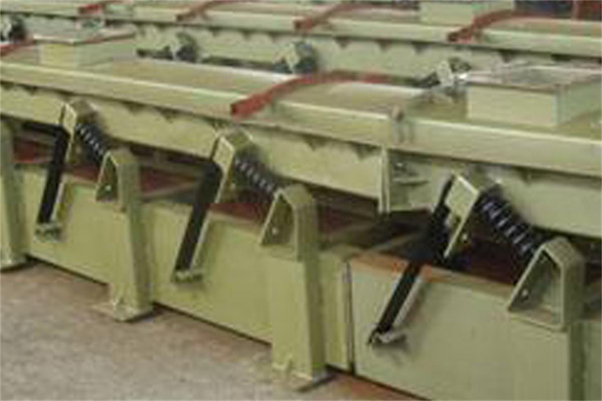 慣性振動輸送機特點及應用解析，明白了嗎？